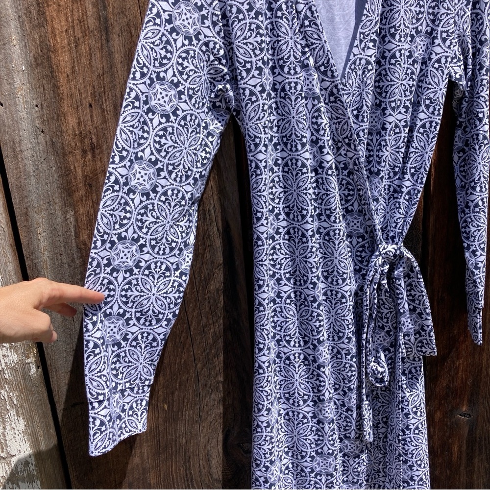 Nwot Pendleton Navy And White Patterned Wrap Dress - image 5